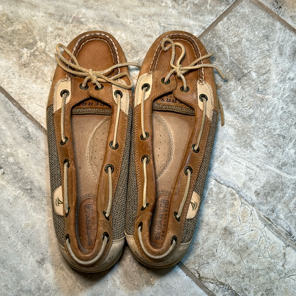 Women's Sperry Angelfish Varsity Boat Shoe - Size 8